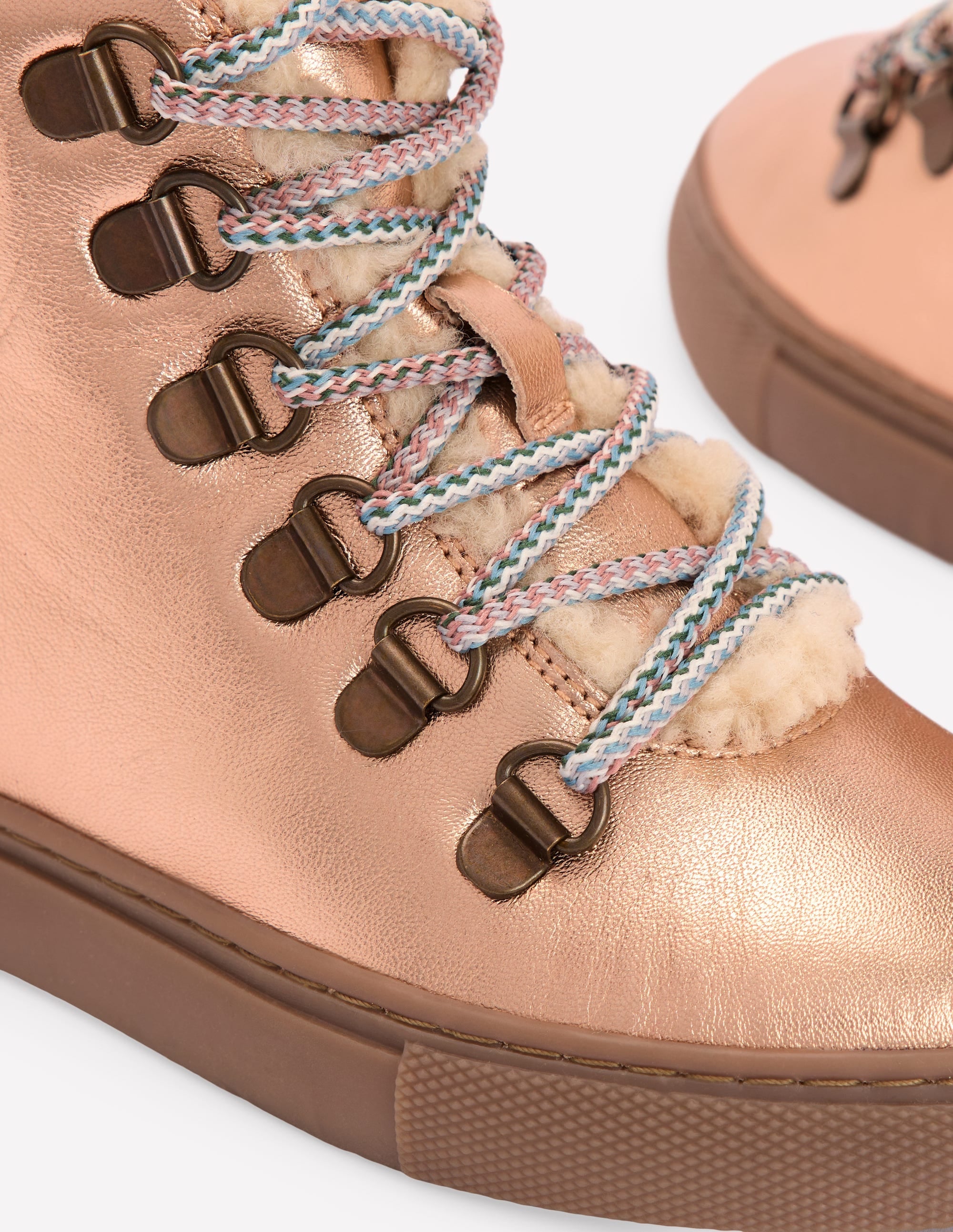 Borg Lace-up Boots-Bronze